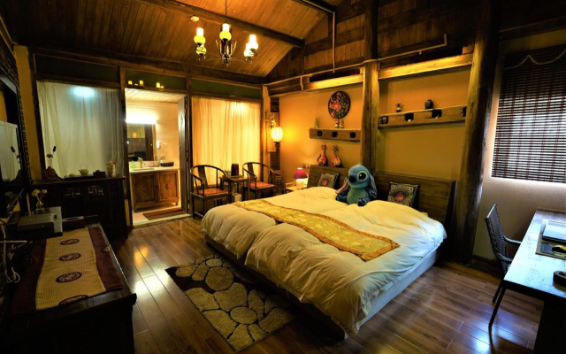 Yueke Courtyard Inn