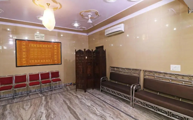 Braj Bhavna by OYO Rooms