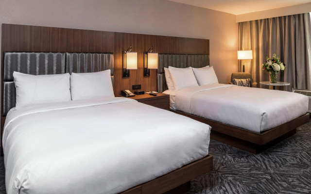 Doubletree by Hilton Lafayette East, IN