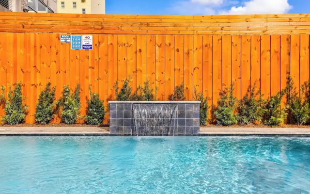 Spacious 3BR Condo in New Orleans