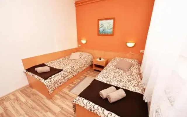 Apartments Adrijana