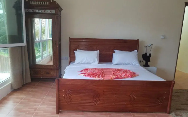 Bwejuu Beach Palm Villa
