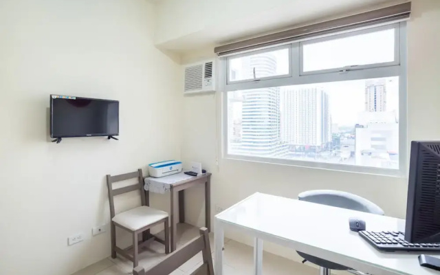 Oyo 216 Urban Deca Tower Mandaluyong