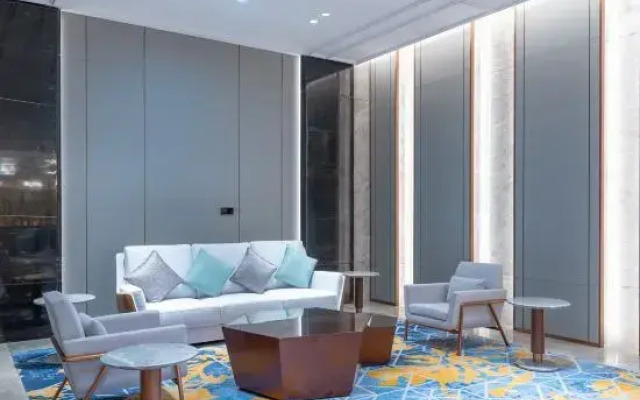 Xiangyang Minfa Ruiji Hotel