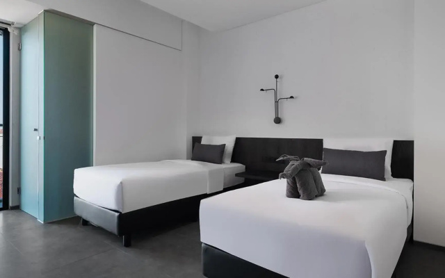 REZ Hotel Semarang