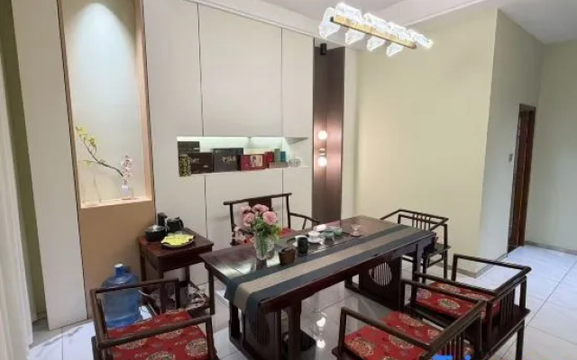 Ruili Secluded Homestay