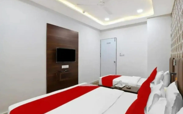 OYO Flagship 84101 Hotel Avens Inn