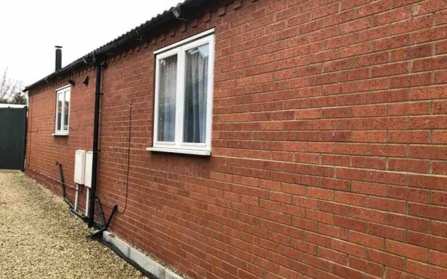 Cozy Lodge Sleeps 4 in Barton-upon-humber