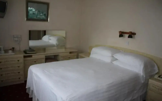 Talana Hotel