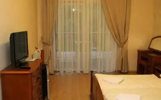 Zajazd ,,OSTĘP''