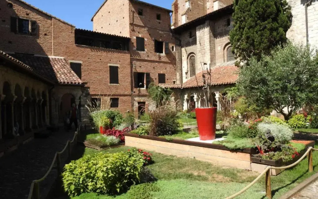 Appartement dans le cloître Saint Salvy à Albi.