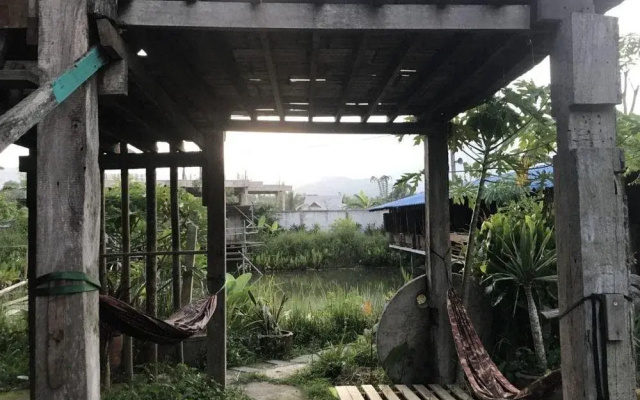 Chiang Dao Wood house Homestay