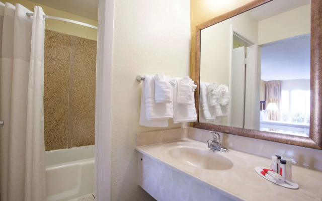 Econo Lodge Daytona Beach - Speedway