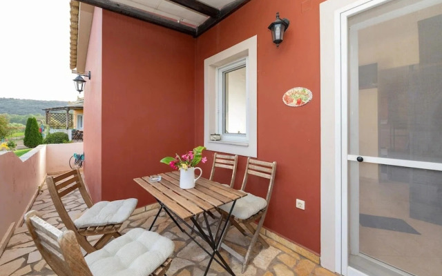Spedion Villa - Near to sea With Heating Pool