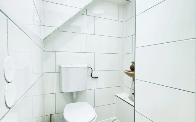 Comfortable Budget Room near Liesing