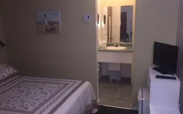 Motel Hibiscus