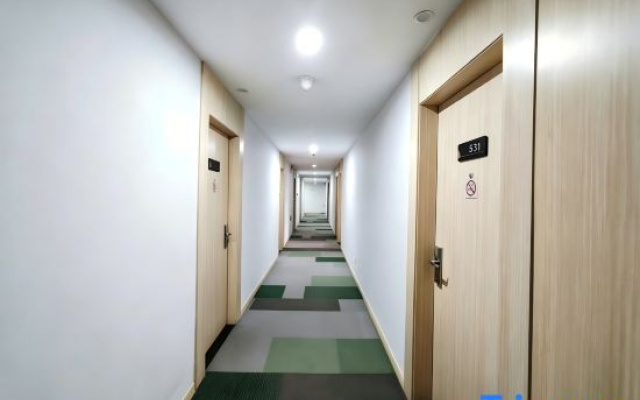Homeinn Pebble Hotel (Wanxi University Hongjie Pedestrian Street)