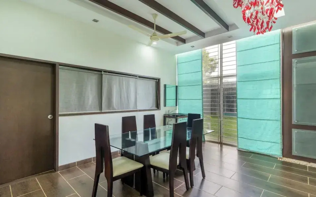 Treebo Midvalley Residence