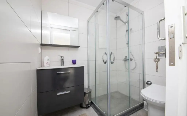 Flat With Sea View Pool and Terrace in Bodrum