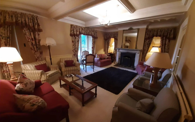Lovelady Shield Hotel - Book Direct with Payman Club