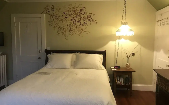 Howarth House B&B