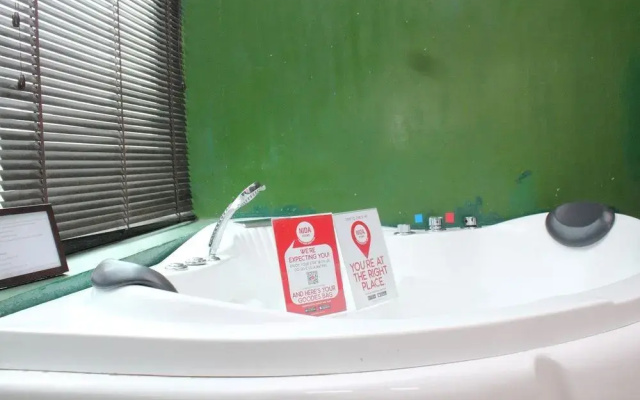 Nida Rooms Central Suan Kaew 13 Mall