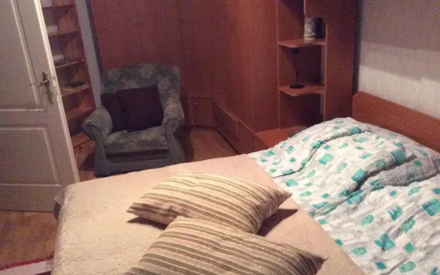 Szundi Szobk
