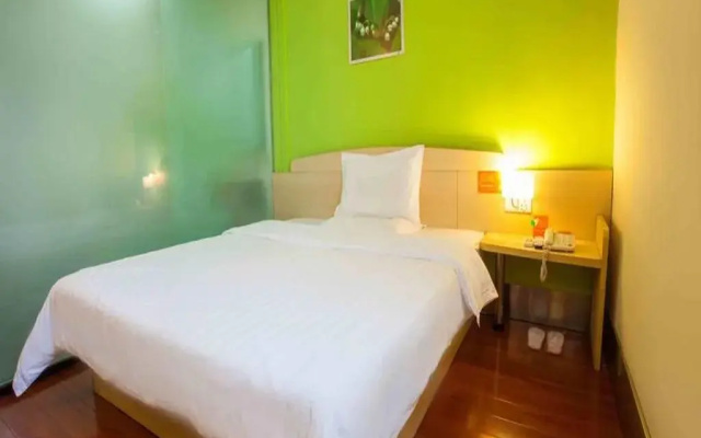 7 Days Inn Sanya Yingbin Road Sea View Branch