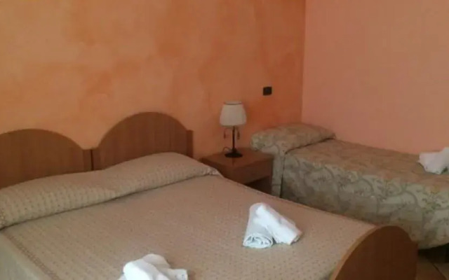 Hotel Chisari
