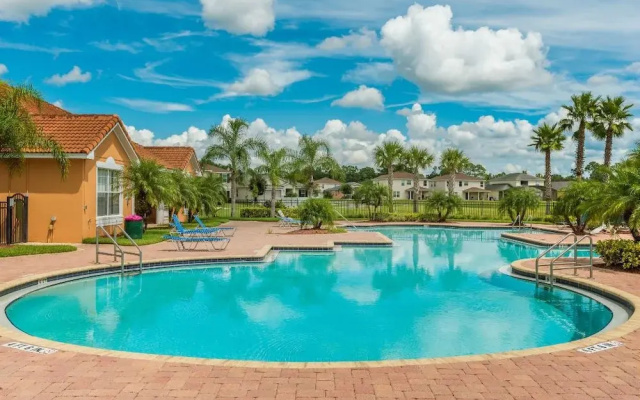 Four Bedroom Vacation Home Near Disney 47Rr23