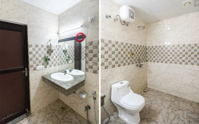 OYO 75618 Hotel Belmorrise