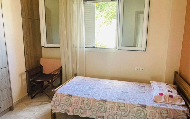 La Casa - Cozy House, 5min Drive To Beach
