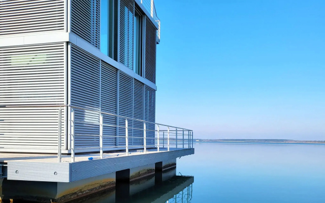 A holiday home in Geierswalde with a roof terrace