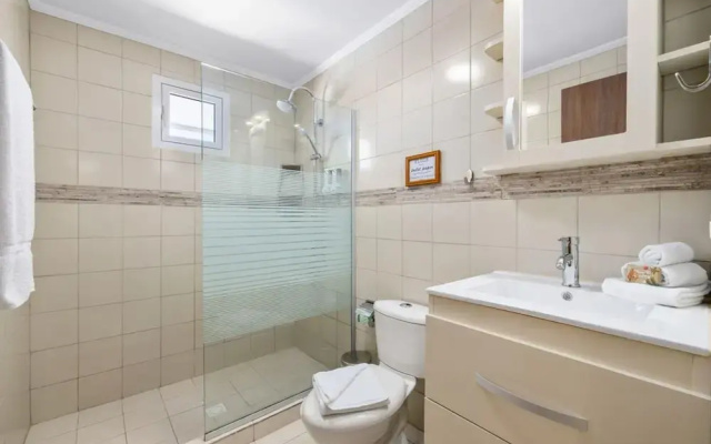 3BR Privatepool - Outdoor Dining - Great Location