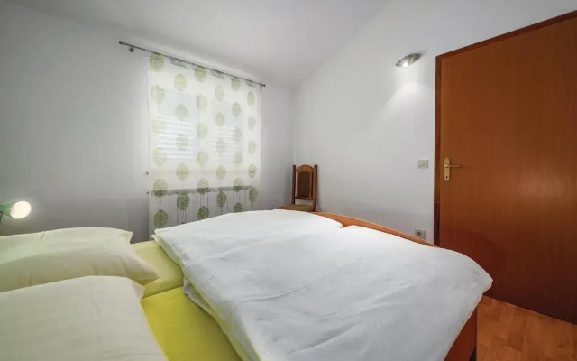 Awesome Home in Sv lovrec With Wifi and 2 Bedrooms