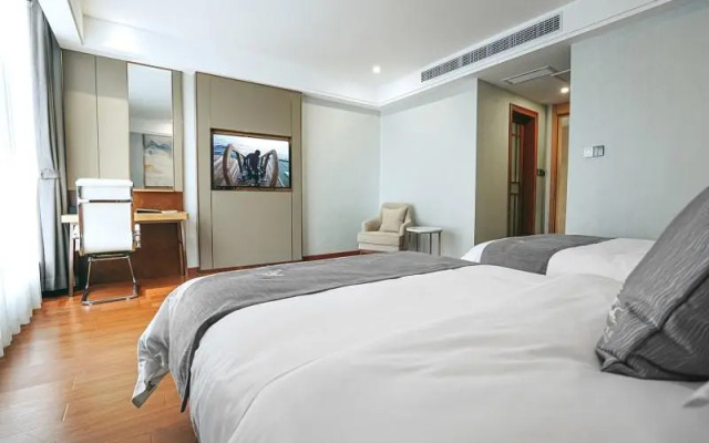 Greentree Eastern Anshun Town Huangguoshu Avenue J