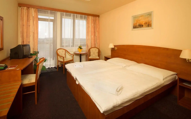 Hotel Krystal