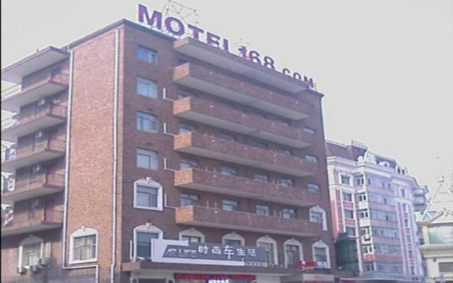 Отель Motel Harbin Xinyang Kaide Plaza Китай, Харбин - отзывы, цены и фото номеров - забронировать отель Motel Harbin Xinyang Kaide Plaza онлайн вид на фасад