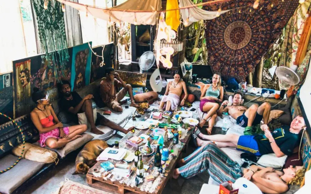 Wonderland Hostel