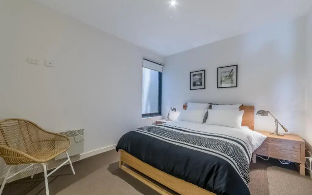 Cscape 3brm Apartment with a View