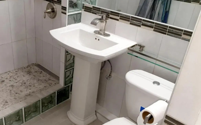 Beach One Bedroom Suite A17