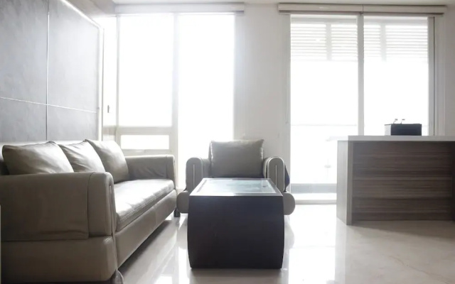 Gorgeous 3br Apartment at Landmark Residence Near 23 Paskal