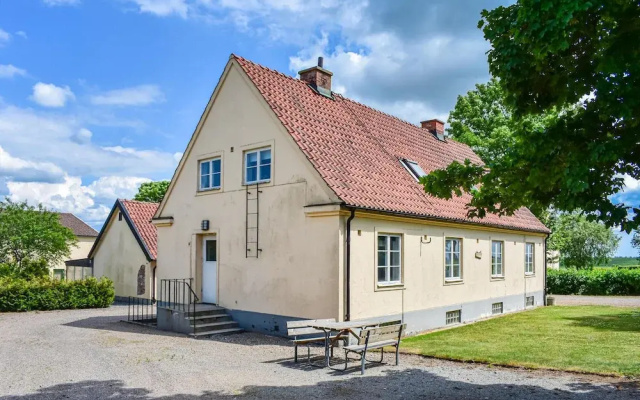 Beautiful Home in Tomelilla With 3 Bedrooms and Wifi