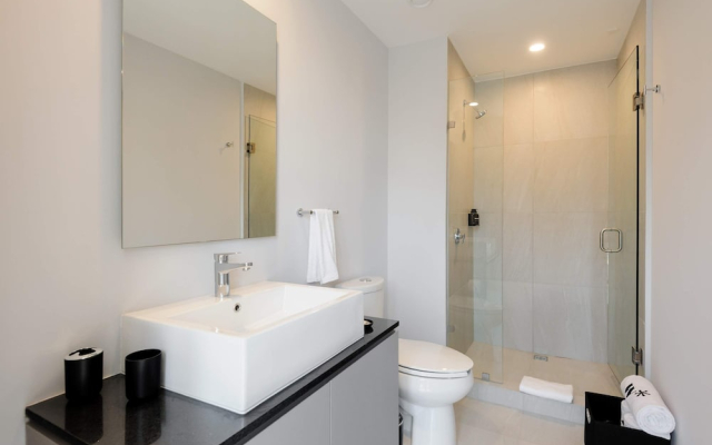 w Luxurious 2BR in the Heart of Interlomas