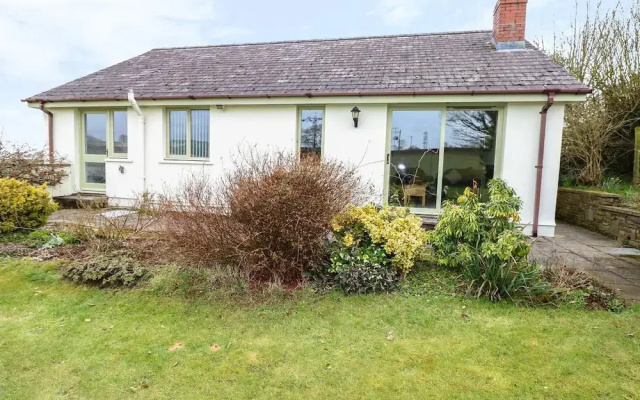 Woodgreen Cottage