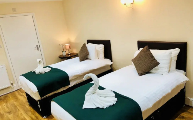 Hill Lodge