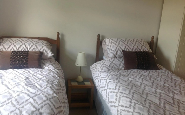 Woodview Lodge