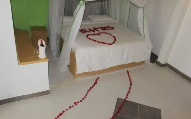 Osim Country Lodge