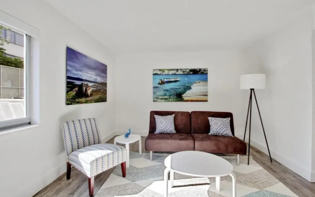 Sunny 1BR in Coconut Grove by Sonder