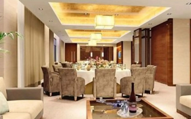 Отель Sheng Du International Hotel